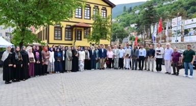 Yıldırım'da düşünen ve üreten gençler yetişiyor