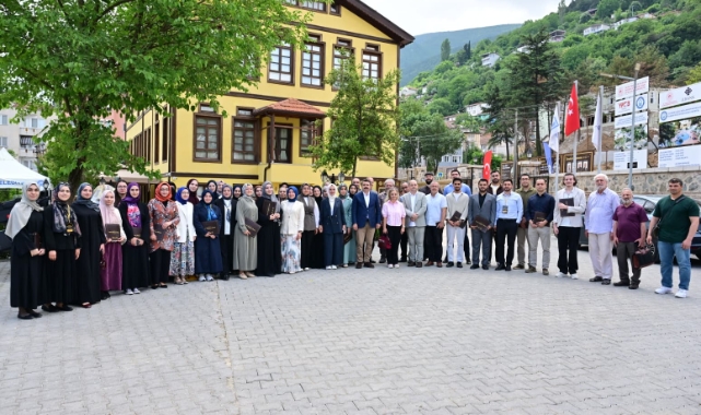 Yıldırım'da düşünen ve üreten gençler yetişiyor