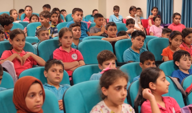 Yıldırım'da genç kalemler geleceğe ilham verdi