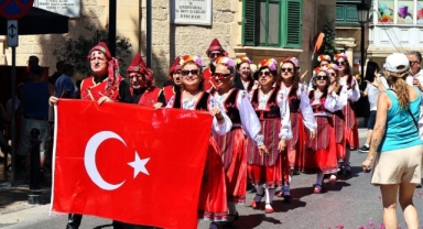 BUÜ Halk Oyunları Grubu Malta’da bir ilke imza attı