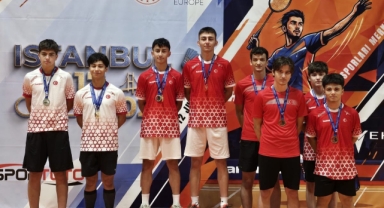 Büyükşehir Belediyesporlu Badmintonculardan 6 Madalya