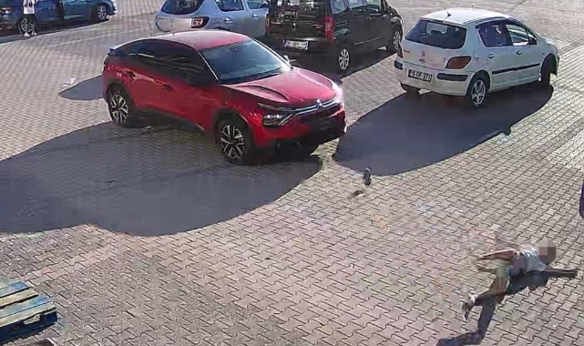 İnegöl'de otomobilin çarptığı çocuk ağır yaralandı