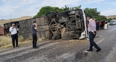 Kırıkkale’de yolcu otobüsü devrildi: 1 ölü, 40 yaralı
