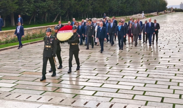 NATO heyetinden Anıtkabir’e ziyaret