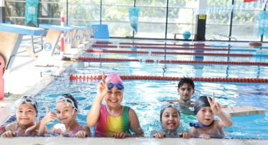 Nilüfer’de kırsal mahallelerdeki çocuklar yüzme öğreniyor