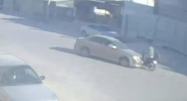 Otomobil ile motosiklet kafa kafaya çarpıştı: 1 yaralı