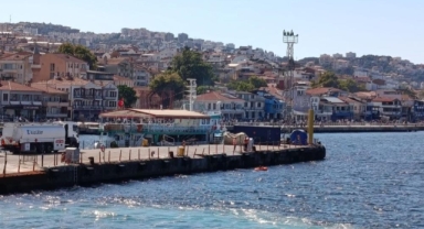 Şişme botuyla deniz açılan genç panikleyince sürüklendi