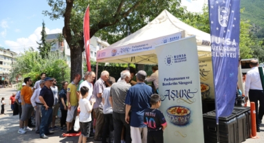 Teleferik Meydanı'nda aşure bereketi