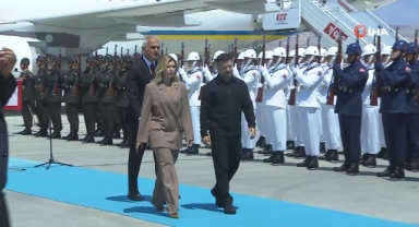 Ukrayna Devlet Başkanı Zelenski NATO Zirvesi için Ankara’da