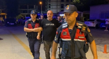 Ünlü yönetmen ve kardeşine uyuşturucu operasyonu!