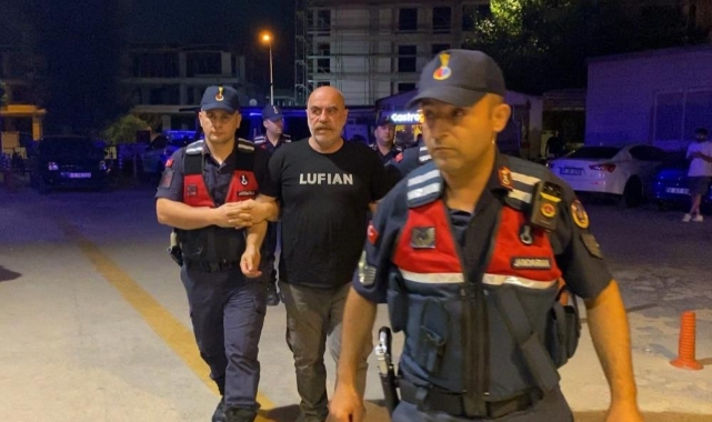 Ünlü yönetmen ve kardeşine uyuşturucu operasyonu!