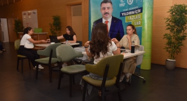 Yıldırım Belediyesi'nden üniversite adaylarına tercih desteği