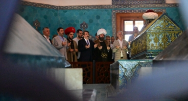Yıldırım'da Sultan Çelebi Mehmed dualarla anıldı