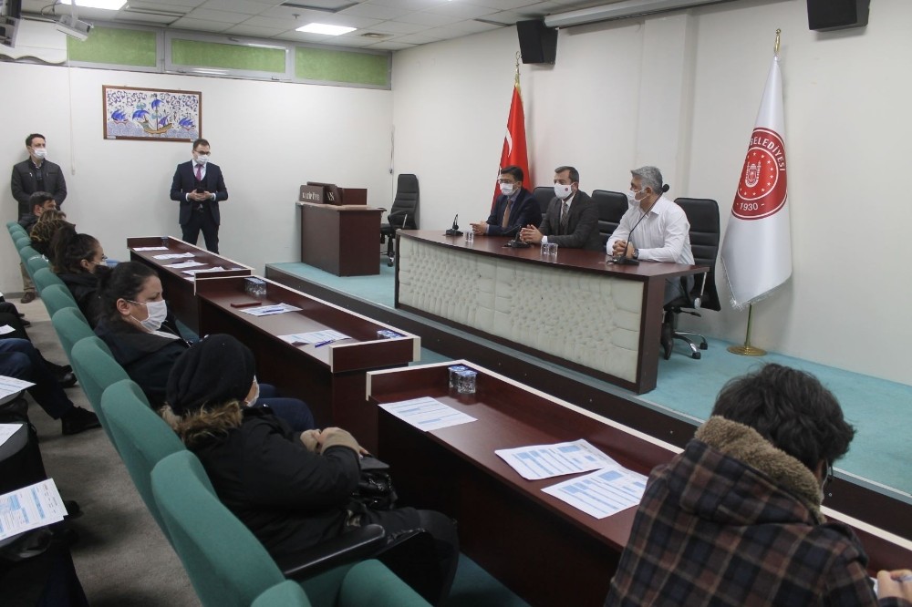 Gürsu Belediyesi’nden istihdama destek